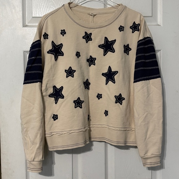 Anthropologie Pilcro Star Patch Oversized Sweatshirt XS - Picture 5 of 9